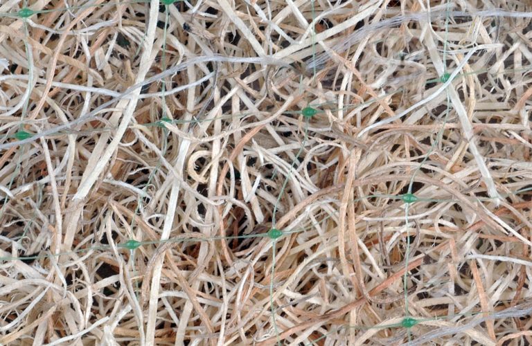 Excelsior erosion control blanket Standard Net Close up