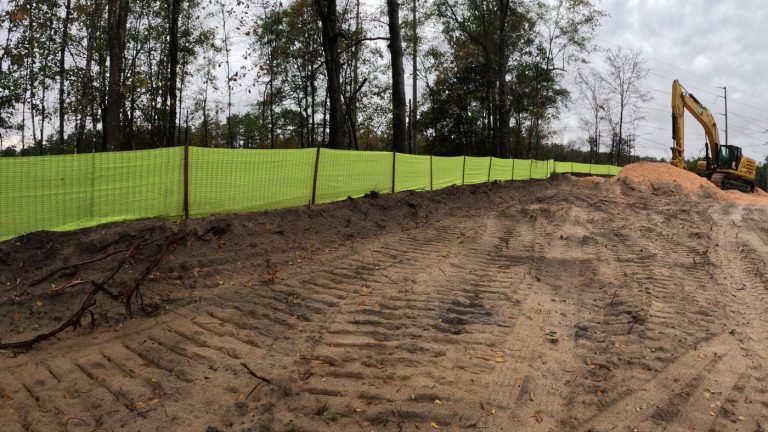 Silt Saver High Visibility Barrier Fence